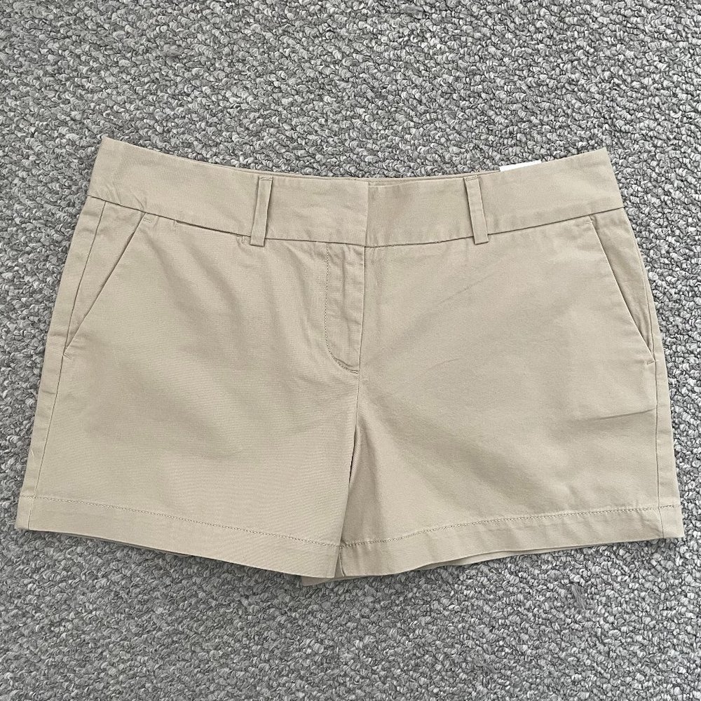 Ann Taylor LOFT Khaki Beige Shorts - Size 8 - NWT